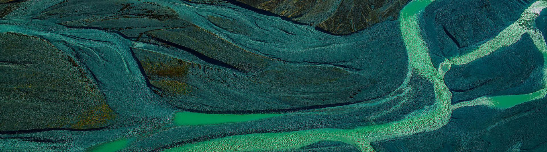 Plumbing products <br>for professionals